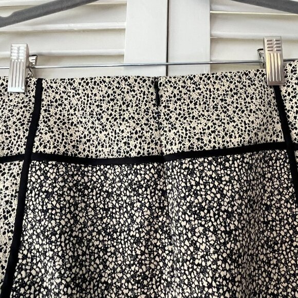 HALSTON HERITAGE 2 DOTTED JACQUARD PENCIL STRETCH SKIRT KHAKI MULTI - Picture 9 of 12